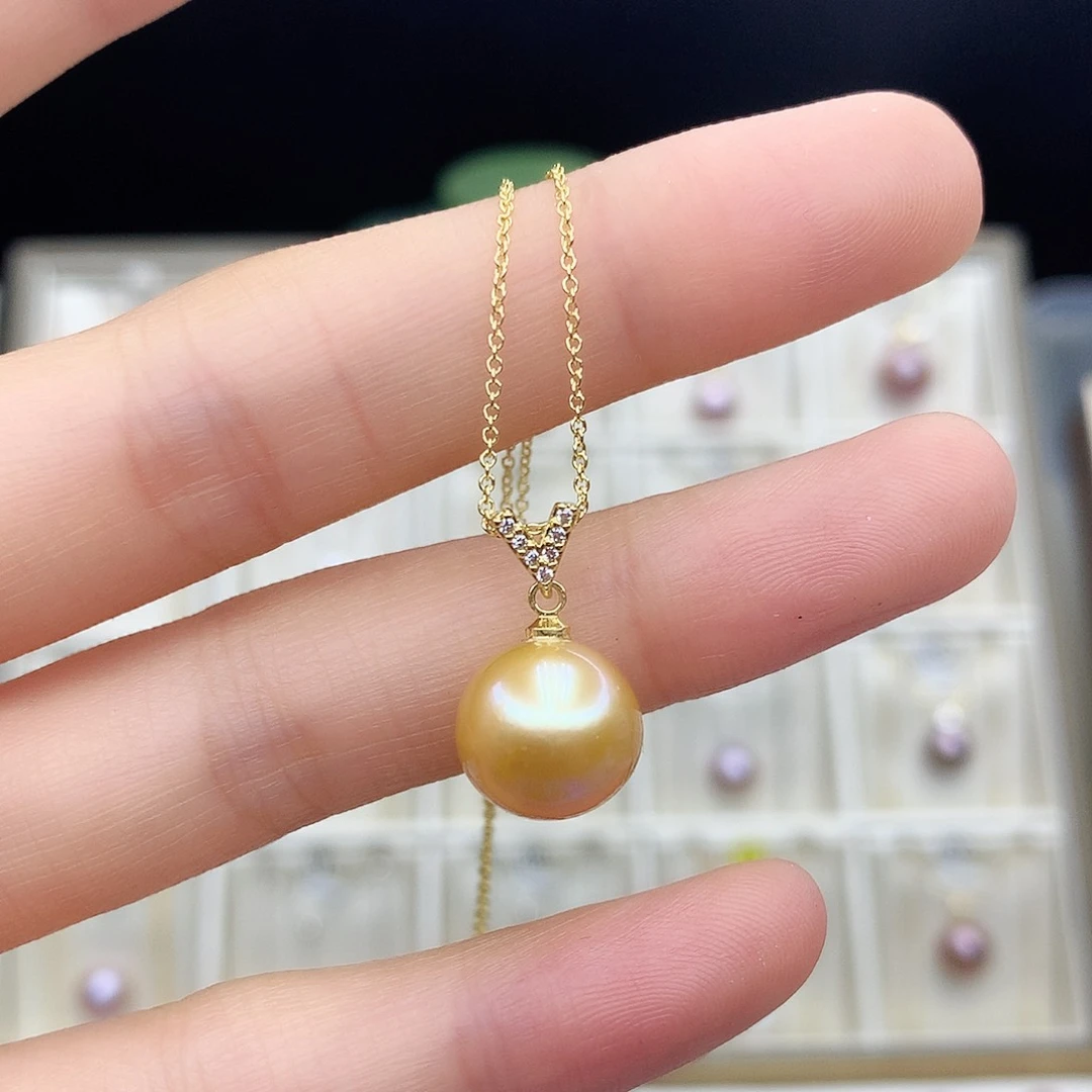 淡水珍珠颈饰合金