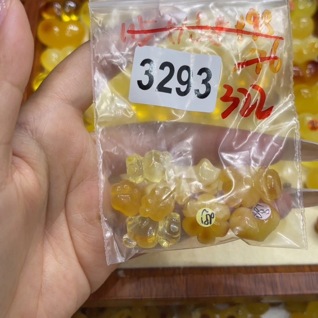 蟑***）琥珀未镶嵌珠宝奇石
