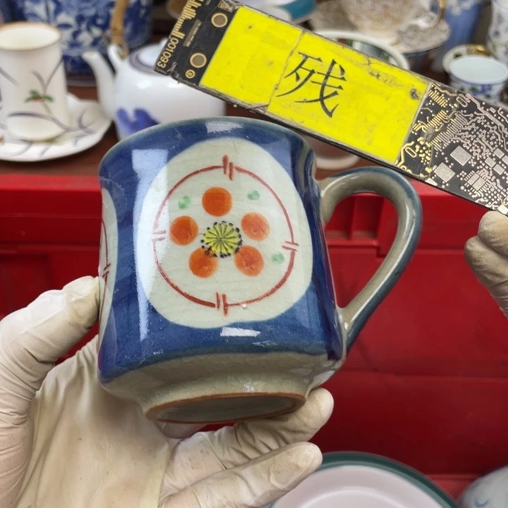 他家瓷器真美…开播了