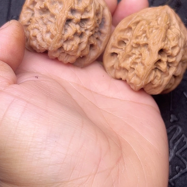 把件文玩核桃铄*野牛