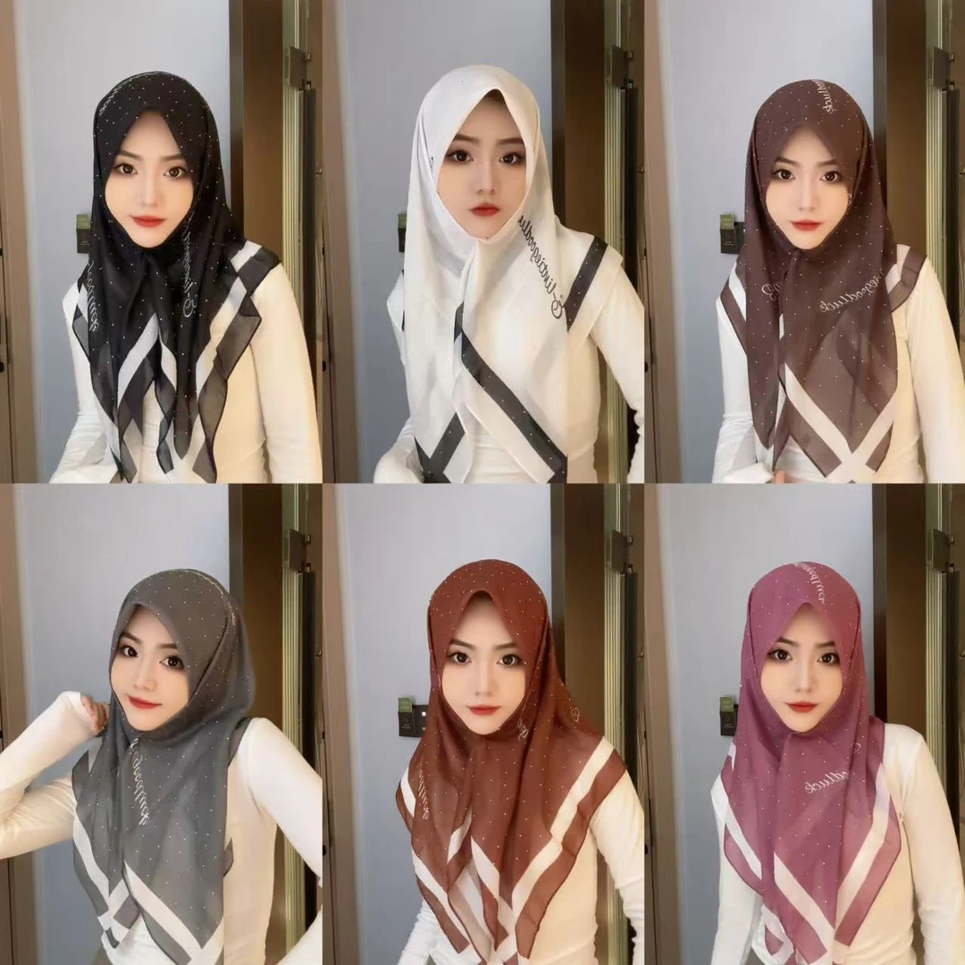 巴黎沙字母印花夏款方巾