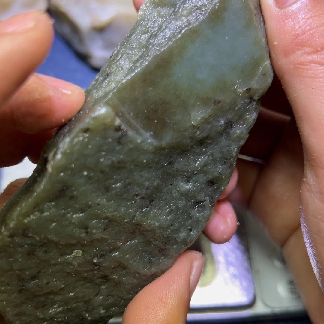 和田玉（糖玉）未镶嵌珠宝半成品