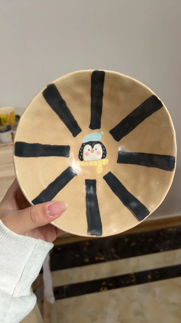 企鹅斗笠面碗卡通手绘0002