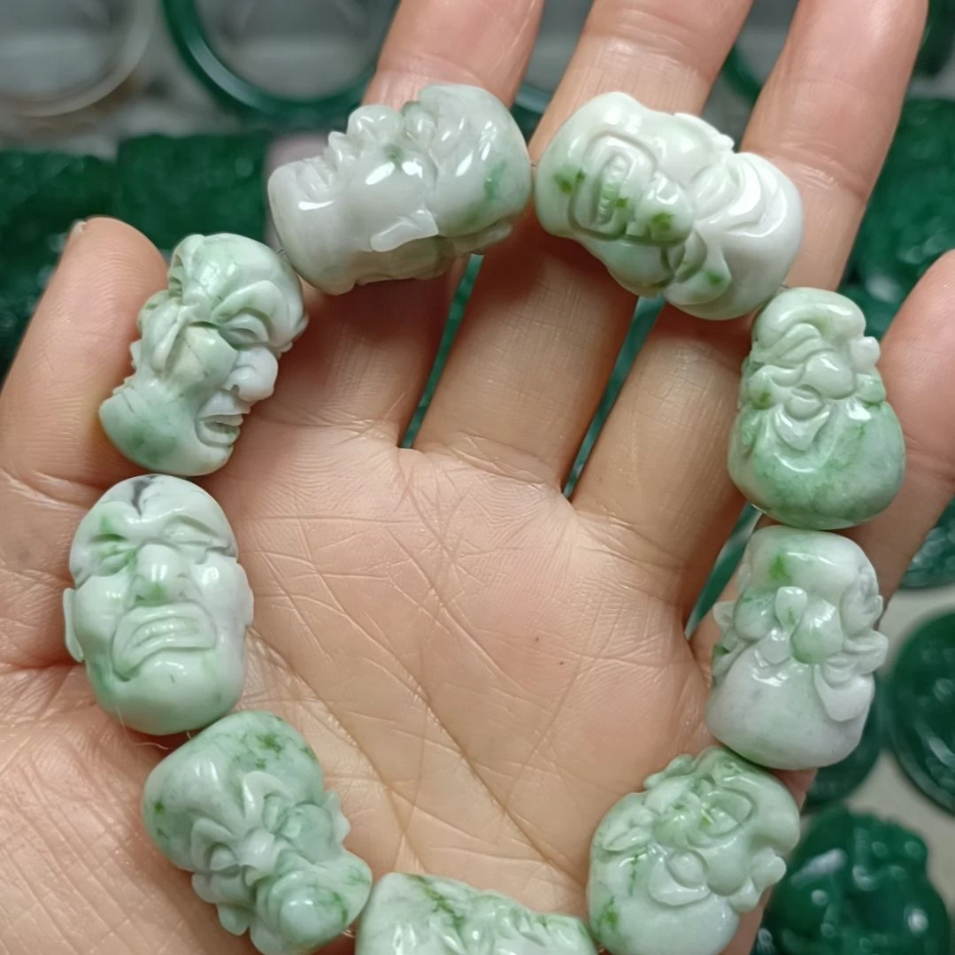 独山玉未镶嵌十八罗汉