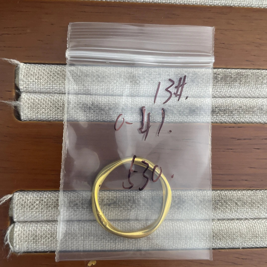 A3克重0.41 13号 莫比戒指 足金999