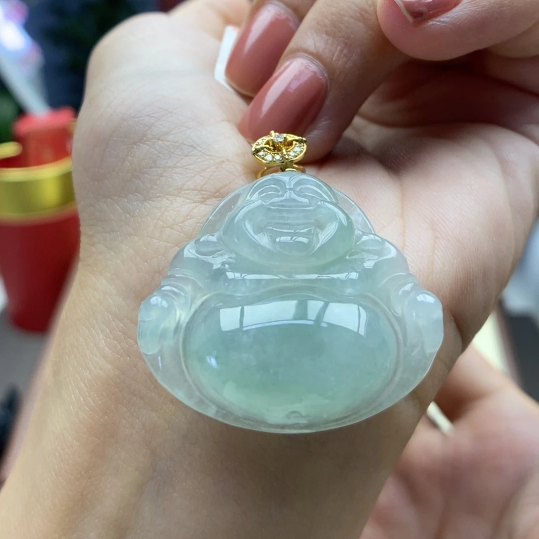 翡翠18K金镶嵌颈饰吊坠60