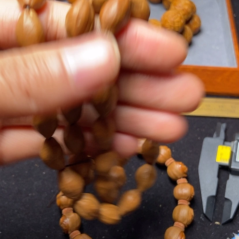 【闪购商品】橄榄核吊坠橄榄核