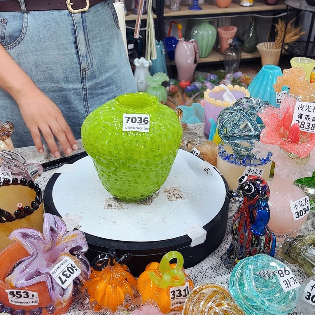 7036 家悦琉璃工艺品