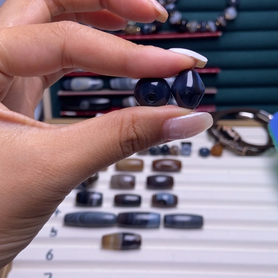 波***哥玛瑙/玉髓合金颈饰