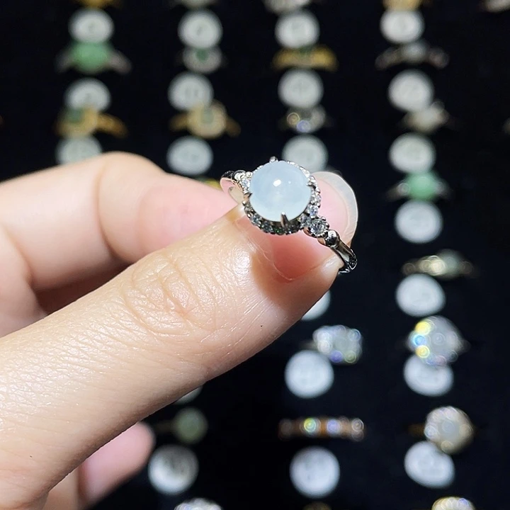 翡翠未镶嵌戒指戒指