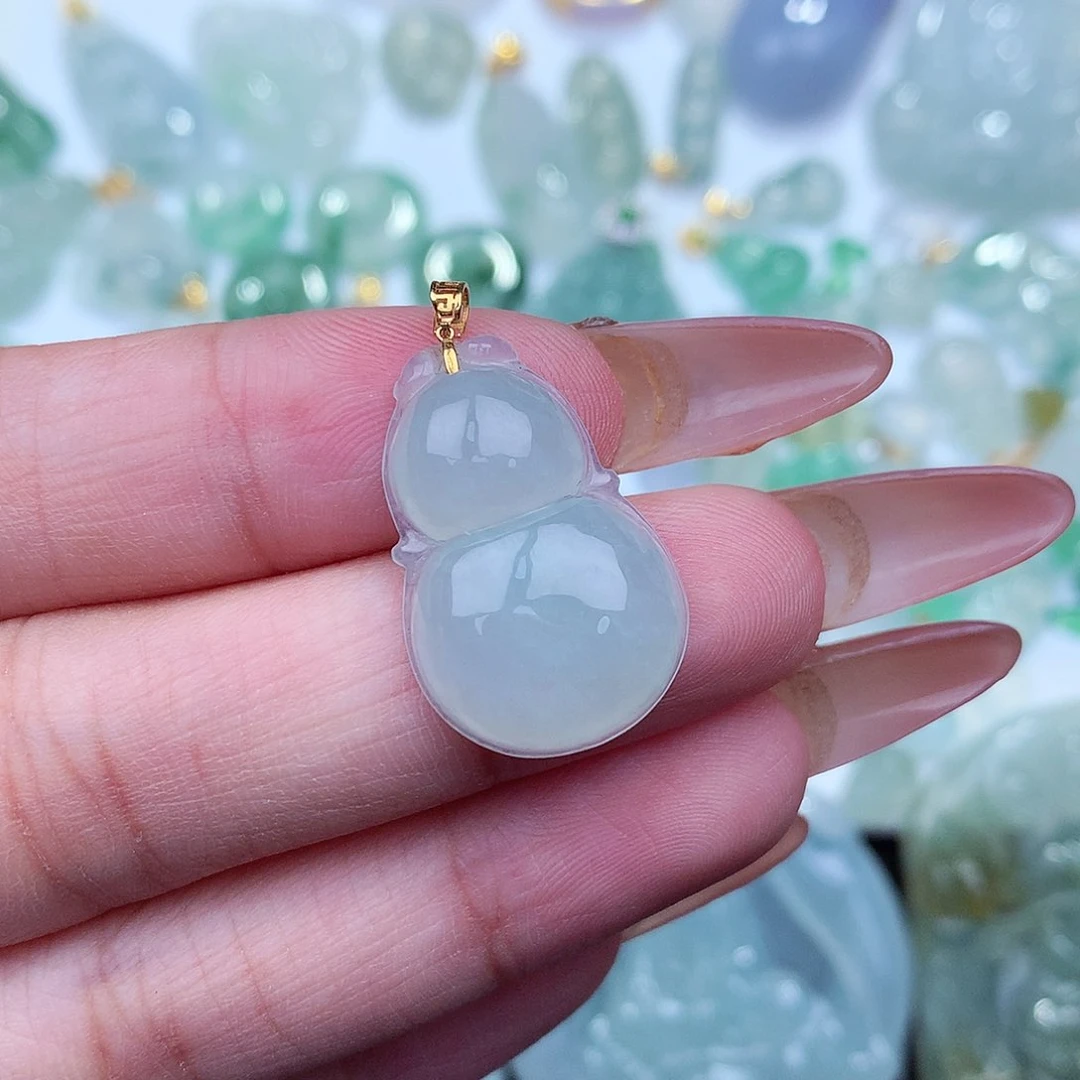 翡翠吊坠(不含链)18K金镶嵌青****白