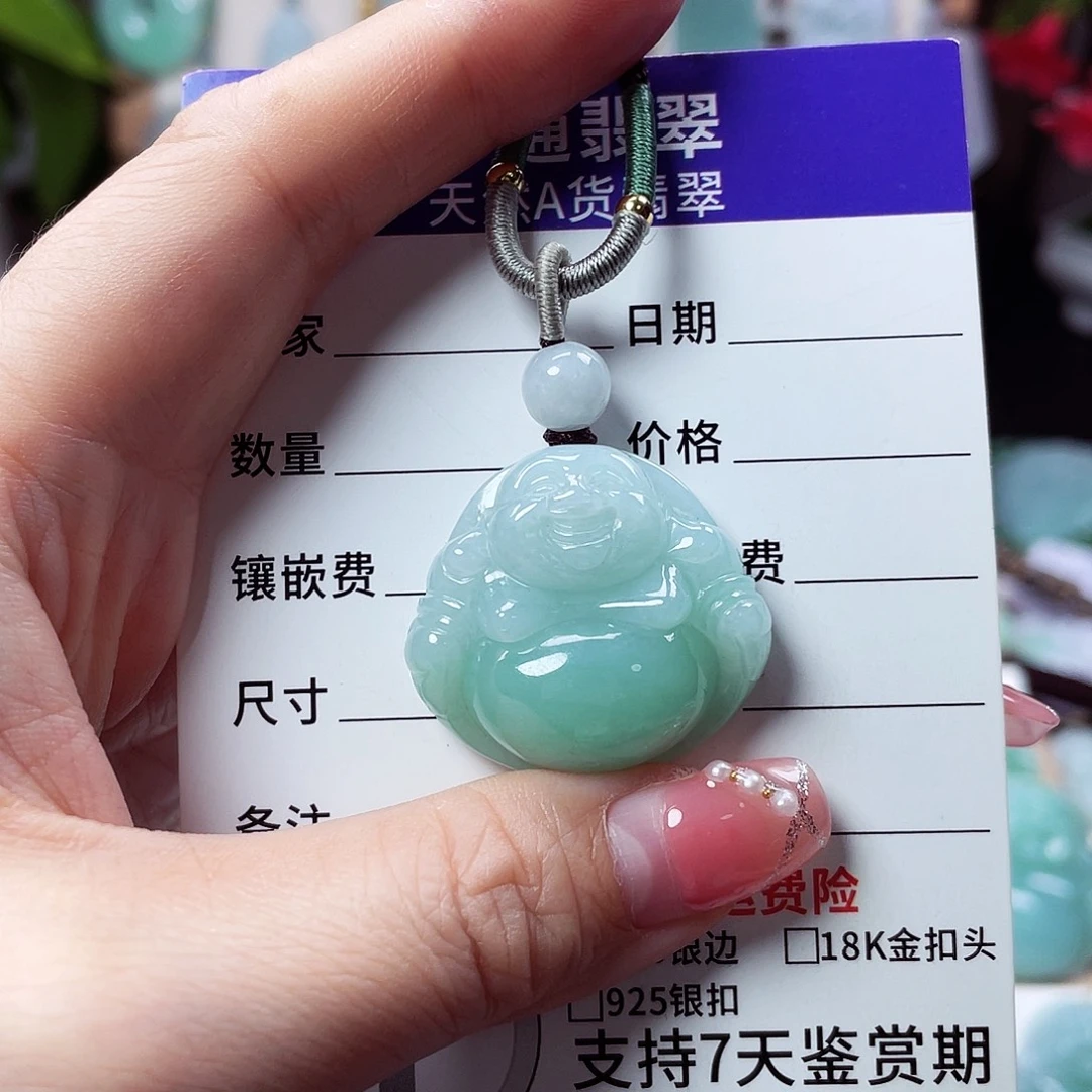 翡翠未镶嵌颈饰佛公72