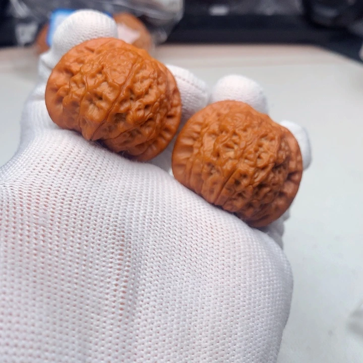 吊坠文玩核桃37.5尺血麒麟