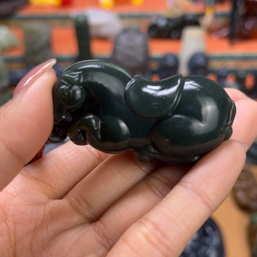 和田玉未镶嵌挂件菩***圣