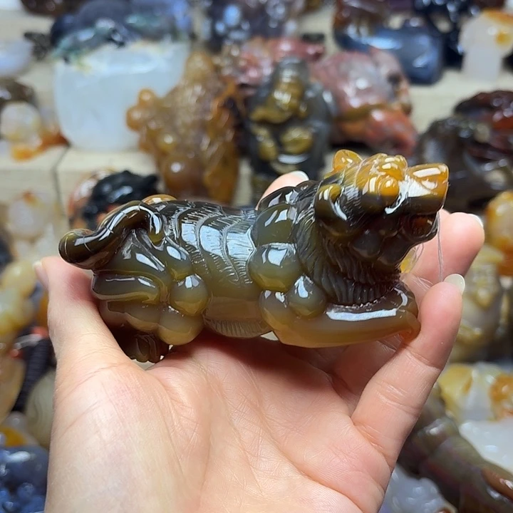 飞***飞玛瑙/玉髓未镶嵌饰品