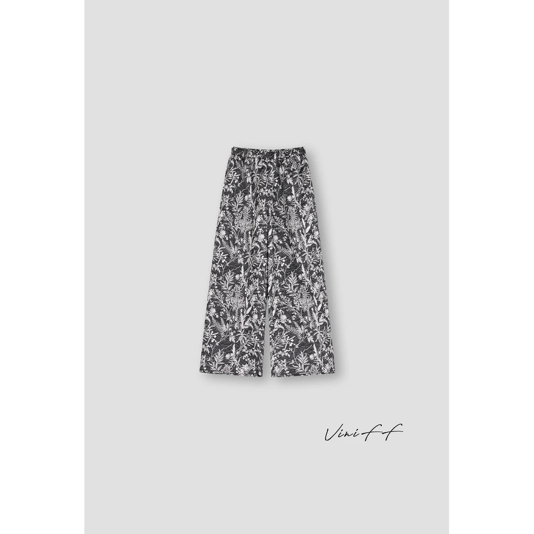 ViniFF薇妮｜2025S/S 早春新款 「旷野」宽松黑白绣花休闲裤WZ5CK021