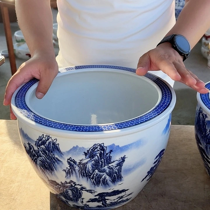 瓷片直径30厘米高度20厘米……