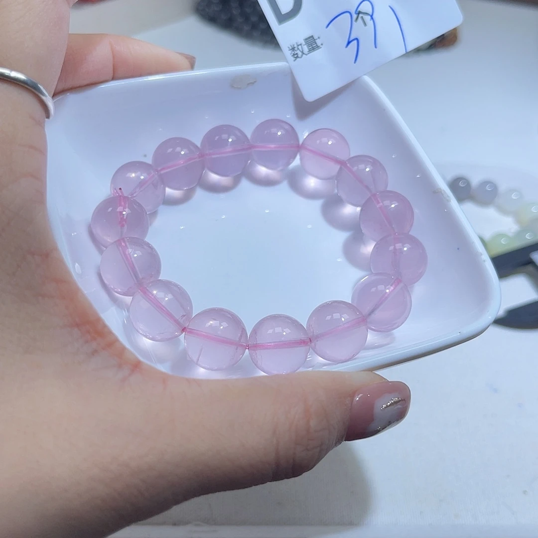 一***Q未镶嵌水晶珠宝半成品D30。