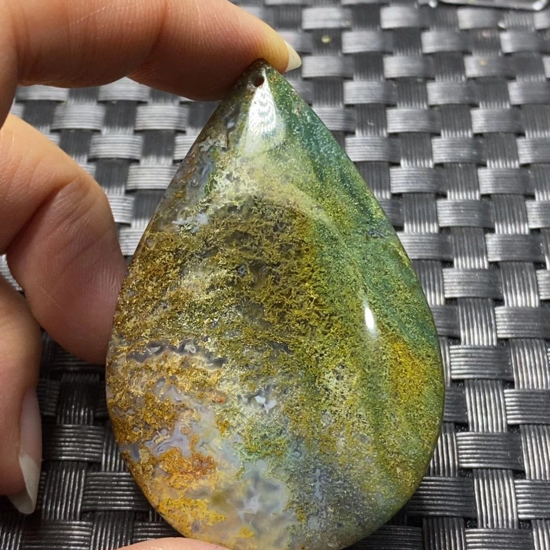 玛瑙/玉髓颈饰未镶嵌霹****箭