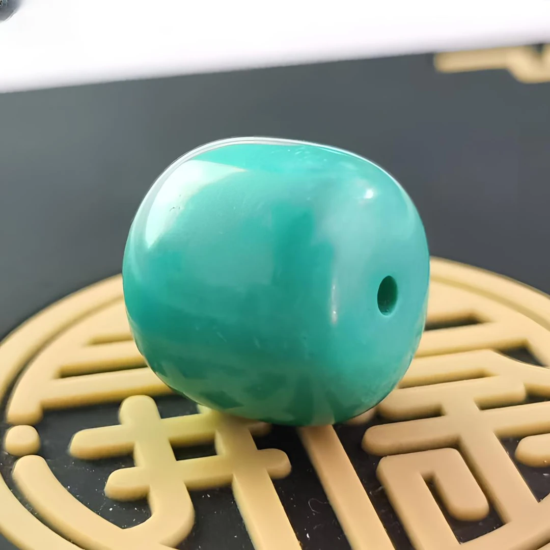 天然珠宝玉石绿色老型10mm配饰配件石英质玉多样性发其一