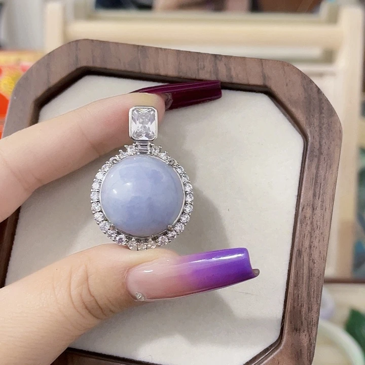 颈饰未镶嵌翡翠天然翡翠Ａ货