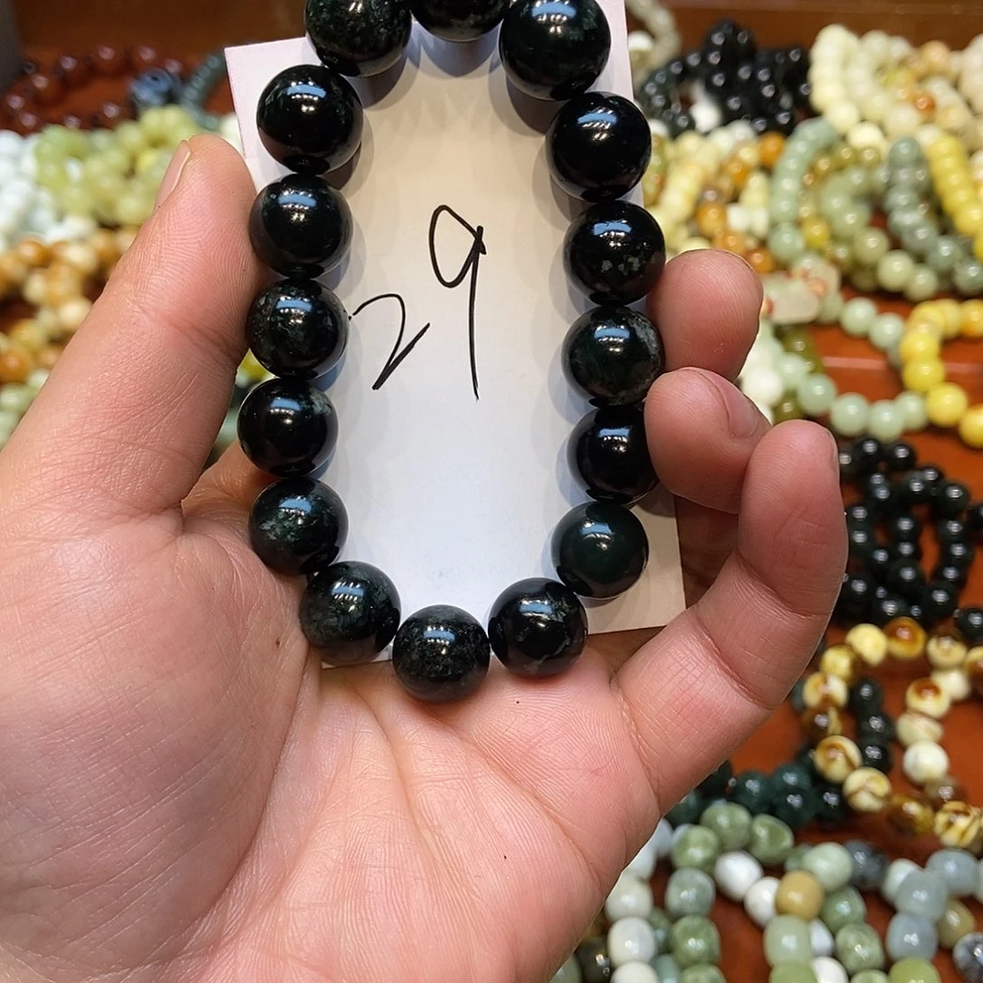 匆****蛇纹石玉未镶嵌手链