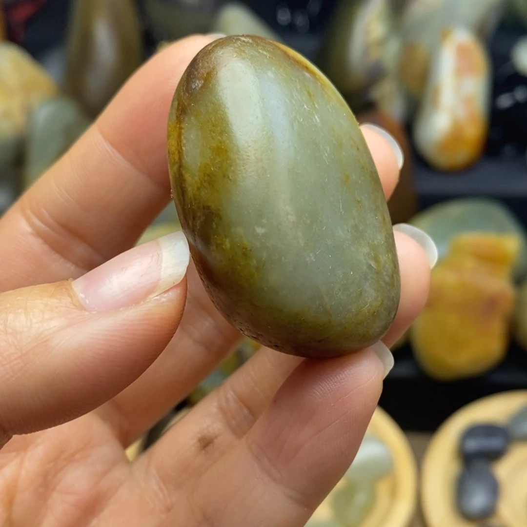 和田玉（子料）未镶嵌颈饰