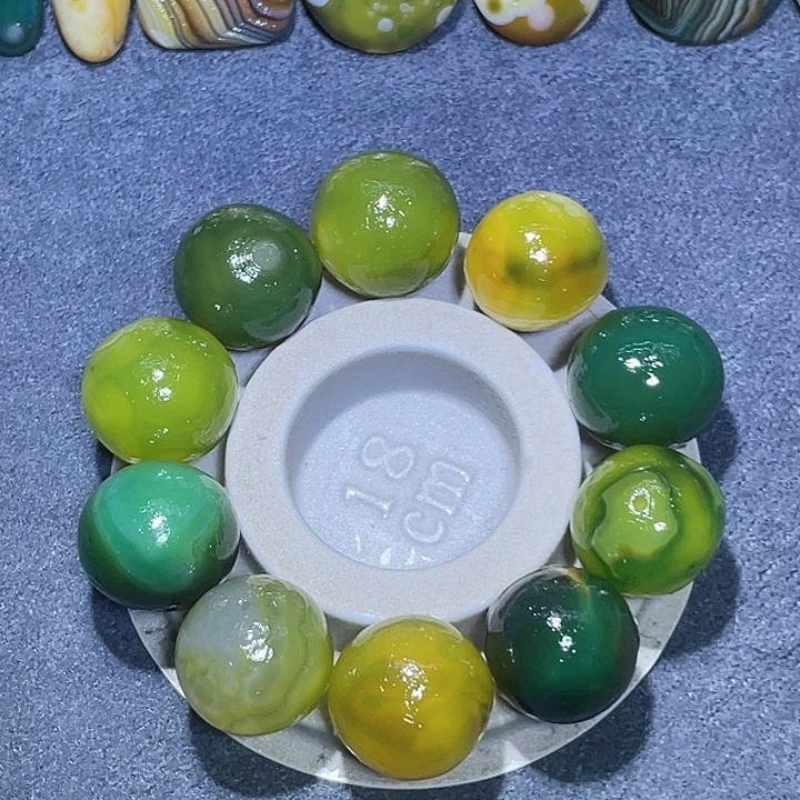 玛瑙/玉髓未镶嵌珠宝奇石