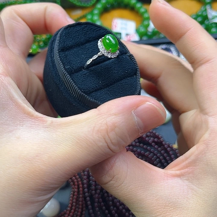 和田玉银S925镶嵌颈饰