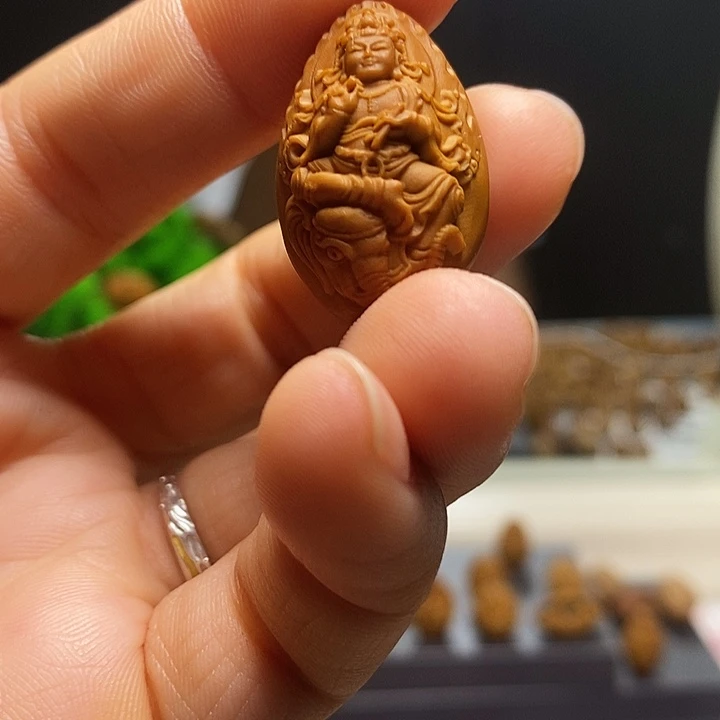橄榄核吊坠橄榄球赛