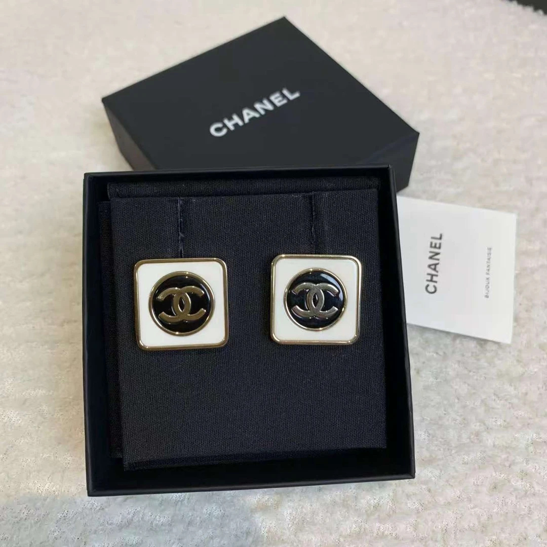 99新 Chanel/香奈儿 23c珐琅方块耳钉/56953239/12期/代卖服务