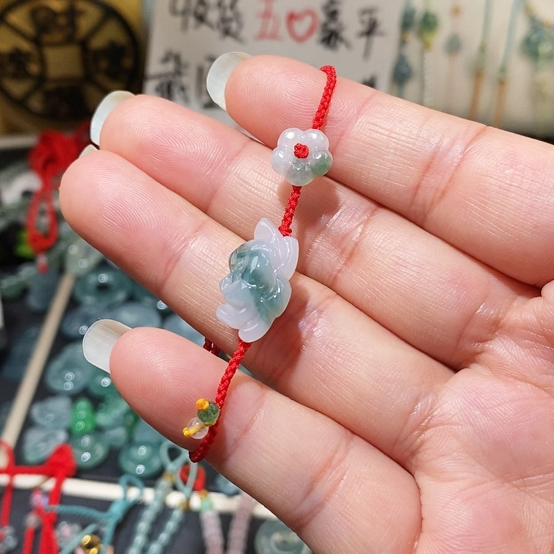 翡翠未镶嵌颈饰莲花红绳15