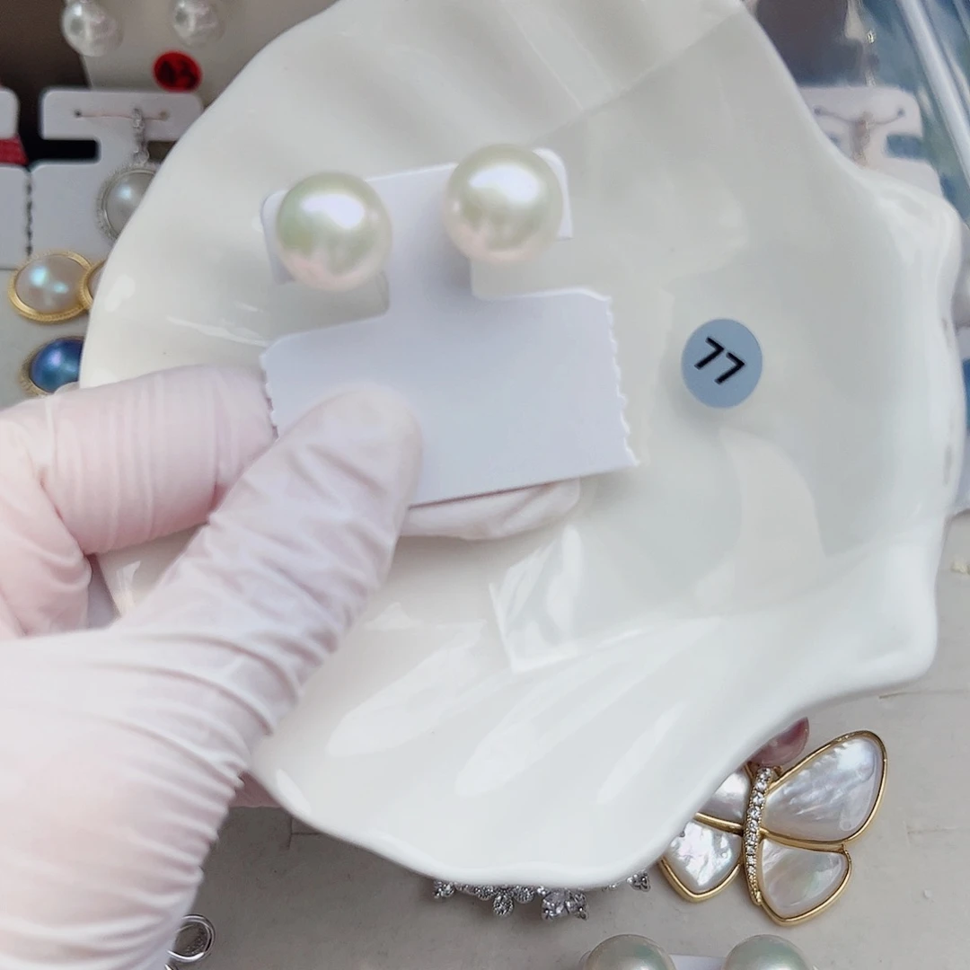 银S925镶嵌淡水珍珠耳饰