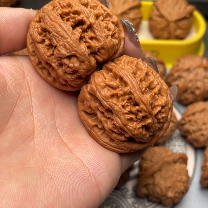 文玩核桃吊坠大**生大粗筋42有修