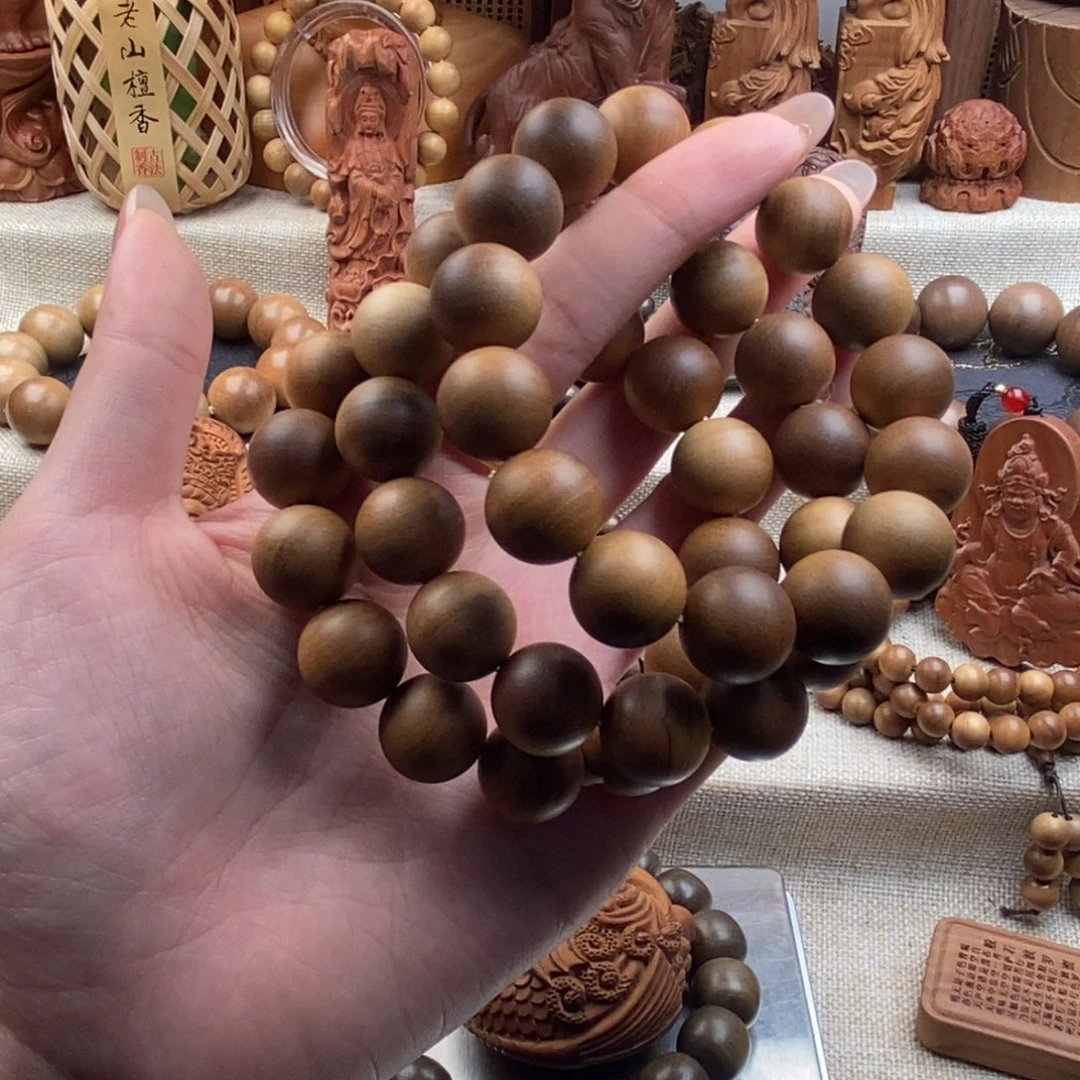 檀香木手串/手链迈索尔，老山檀，奶香1.5（随机发一）