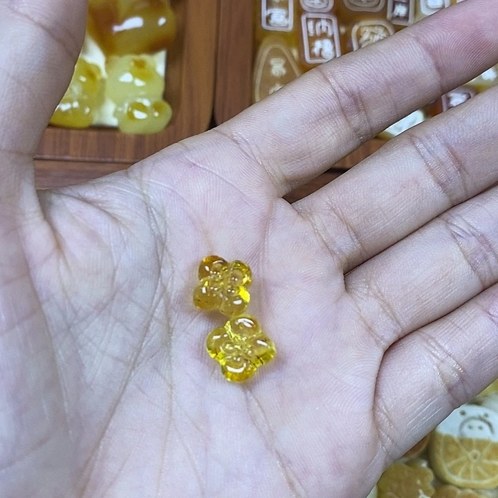 橄榄核吊坠小桂花67