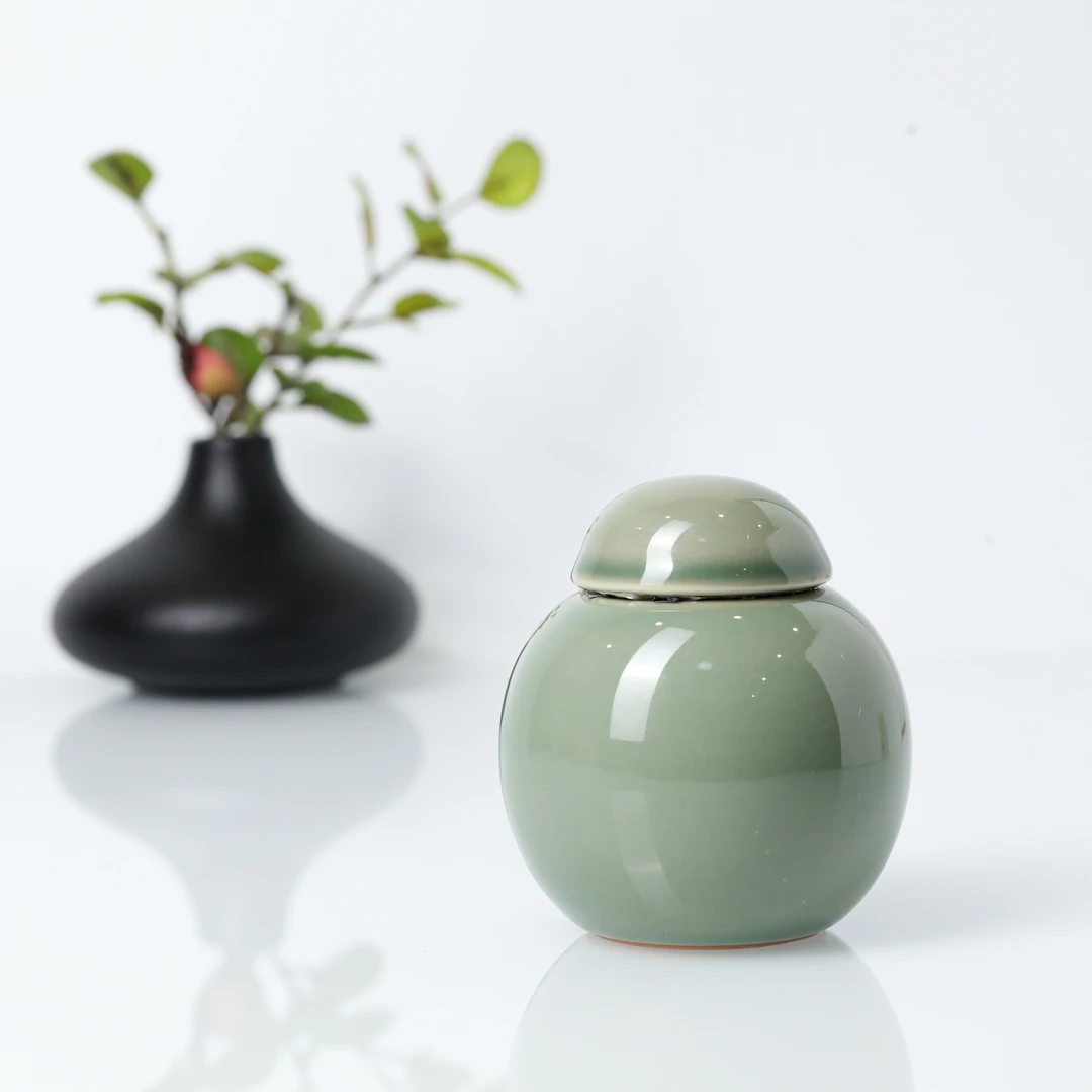 龙泉青瓷小号醒茶葫芦罐直径5.5高7.5cm 51240920-23