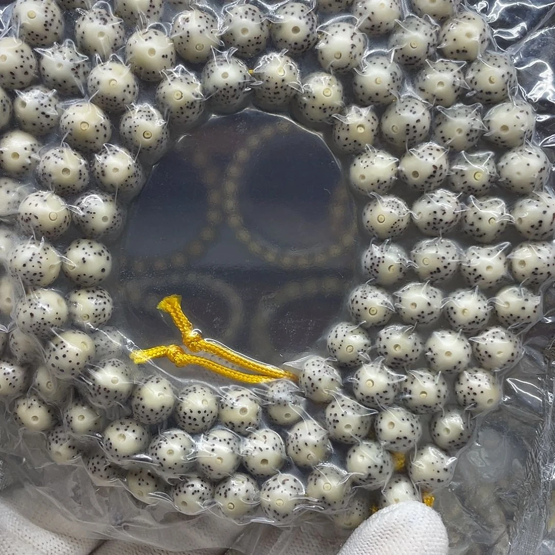 繁***丶星月菩提手串9圆珠，大眼睛稀散细星