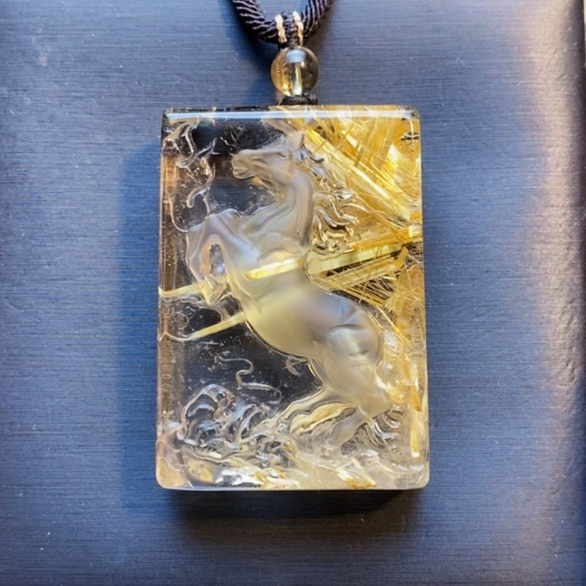 【闪购商品】未镶嵌颈饰发晶天然钛晶马牌吊坠