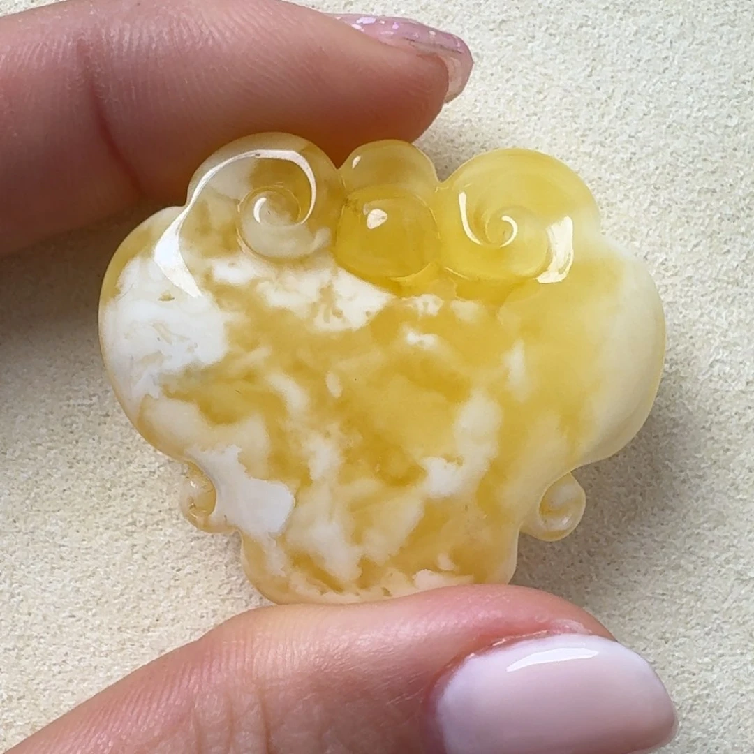 蜜蜡吊坠(不含链)未镶嵌谷*、有花粉