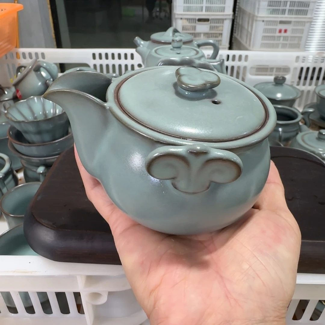 瓷片小微瑕。。。。。。。。