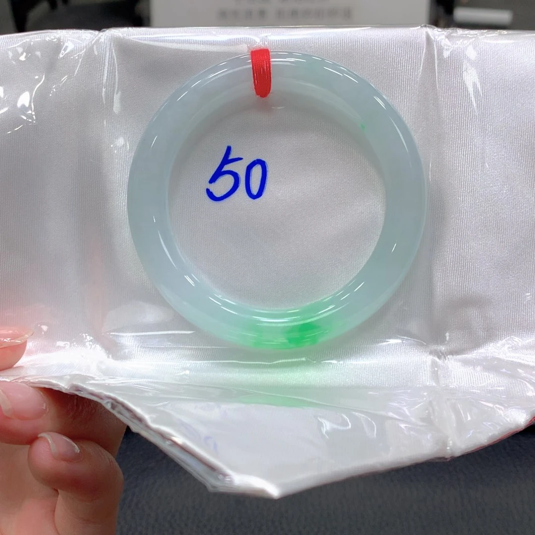 翡翠未镶嵌手镯26