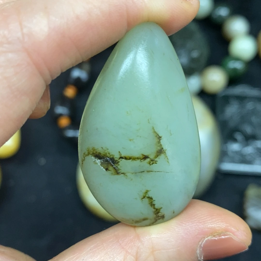 未镶嵌和田玉（糖玉）挂件