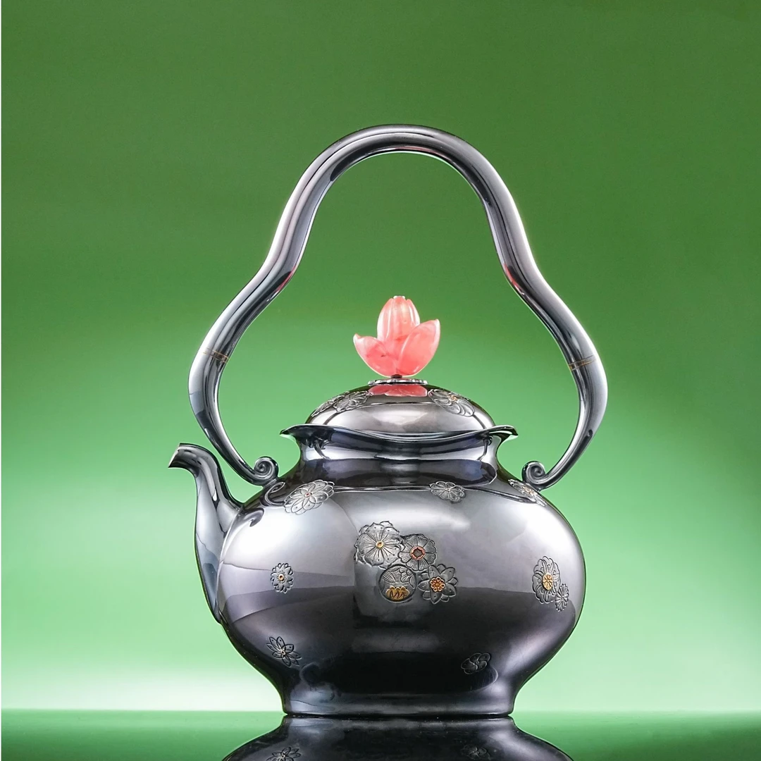 DZ0164 呆坐手敲錾刻玄紫嵌金皮球花宫灯提梁煮水壶 600ML