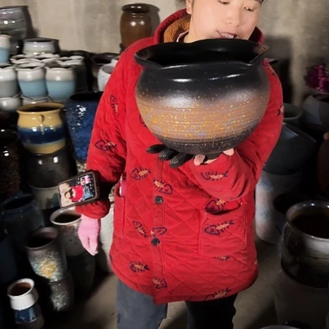 口25高18一个盆子。