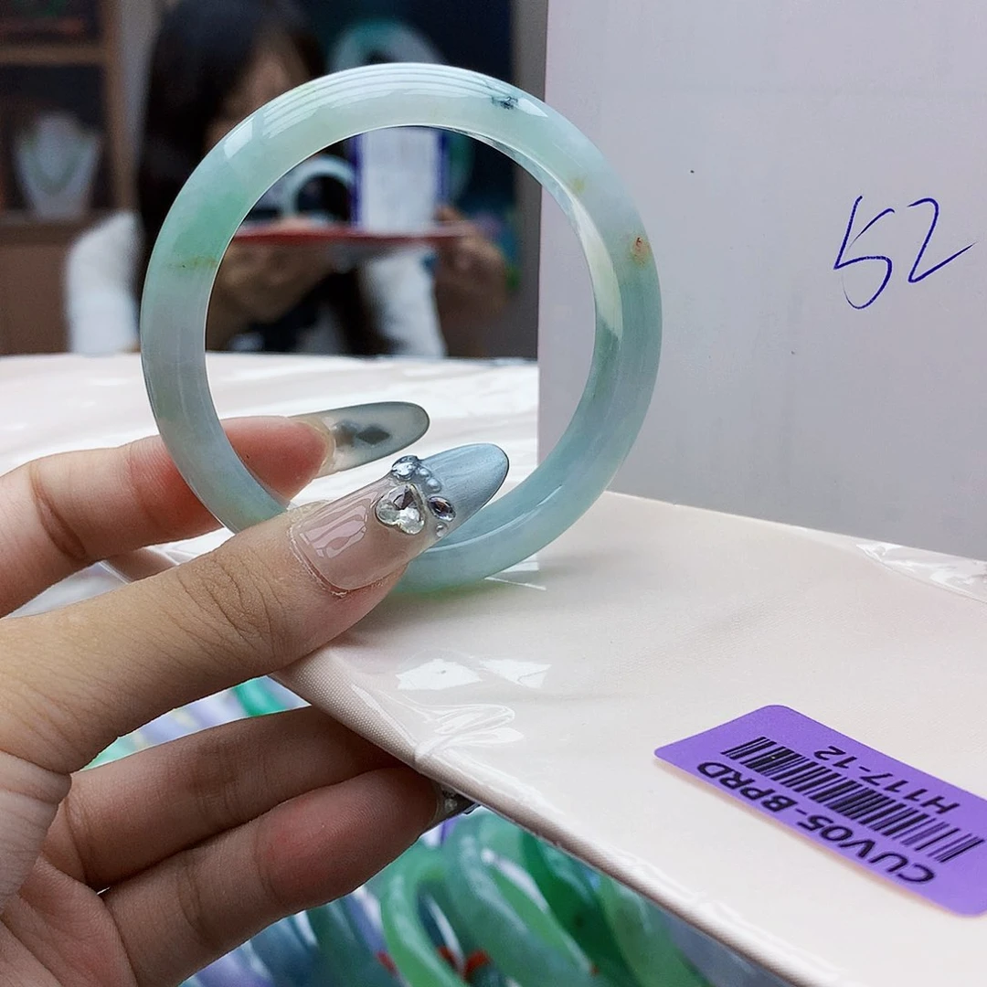 翡翠手镯未镶嵌f