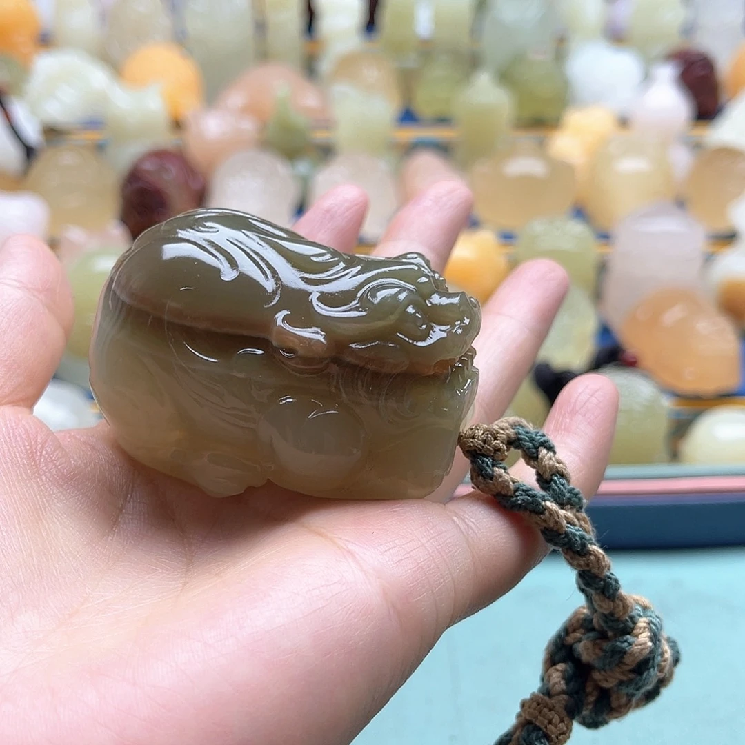 新疆昆仑山脉山料
