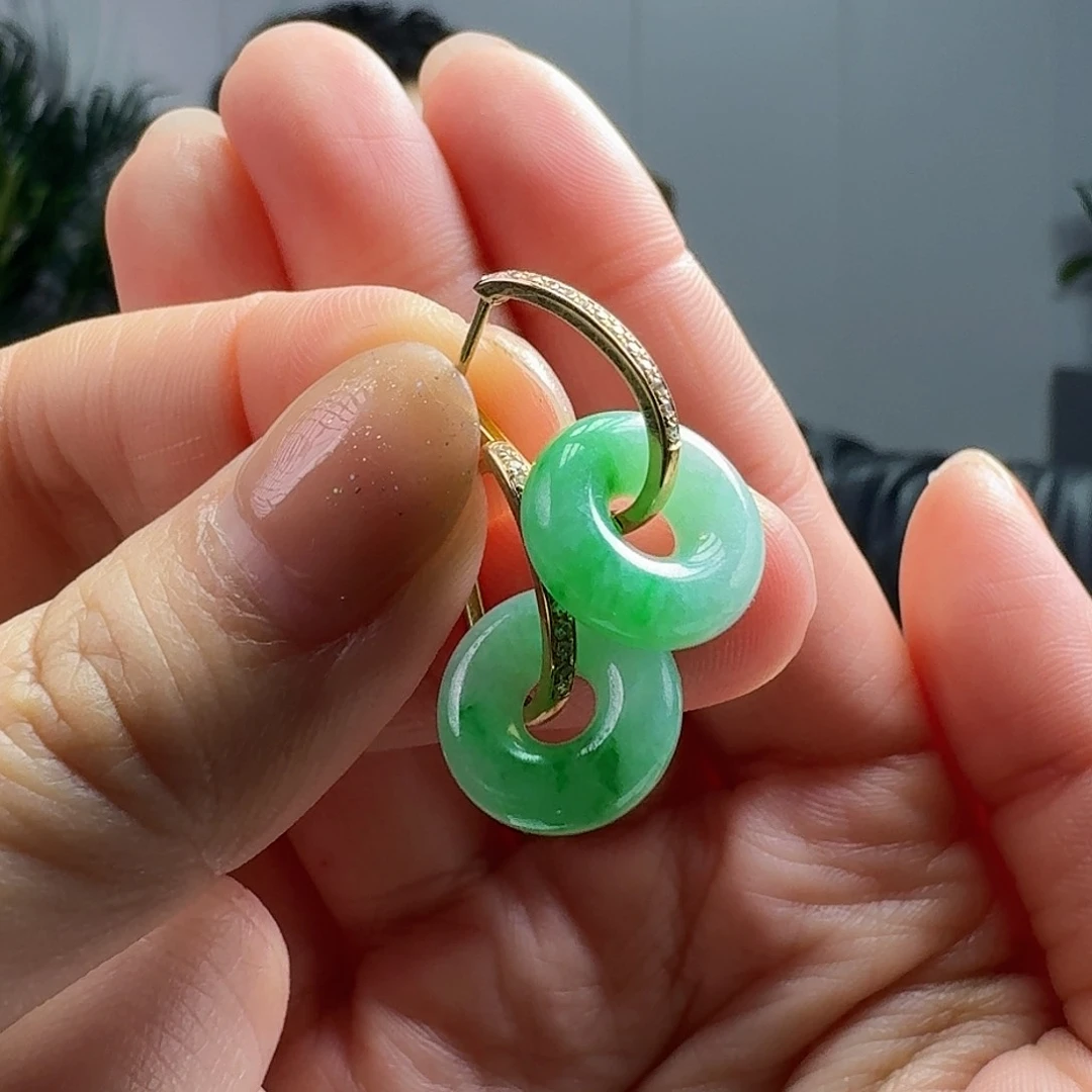 翡翠耳饰18K金镶嵌天然