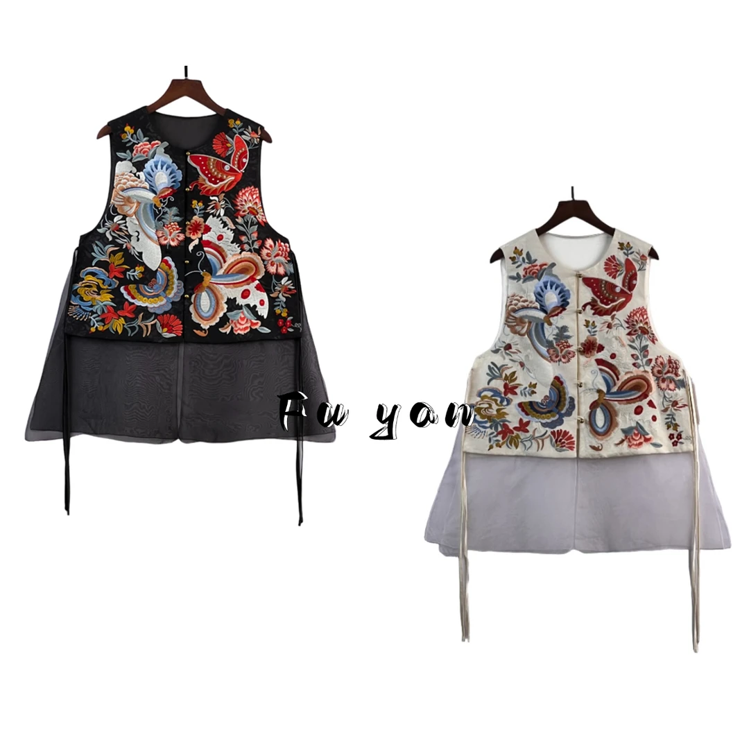 【凤尾蝶】 25年夏季薄款新中式气质设计师款蕾丝国潮满绣马甲8219