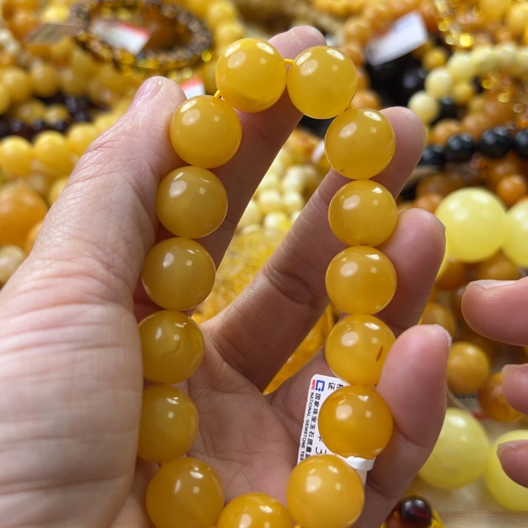 琥珀珠宝奇石未镶嵌